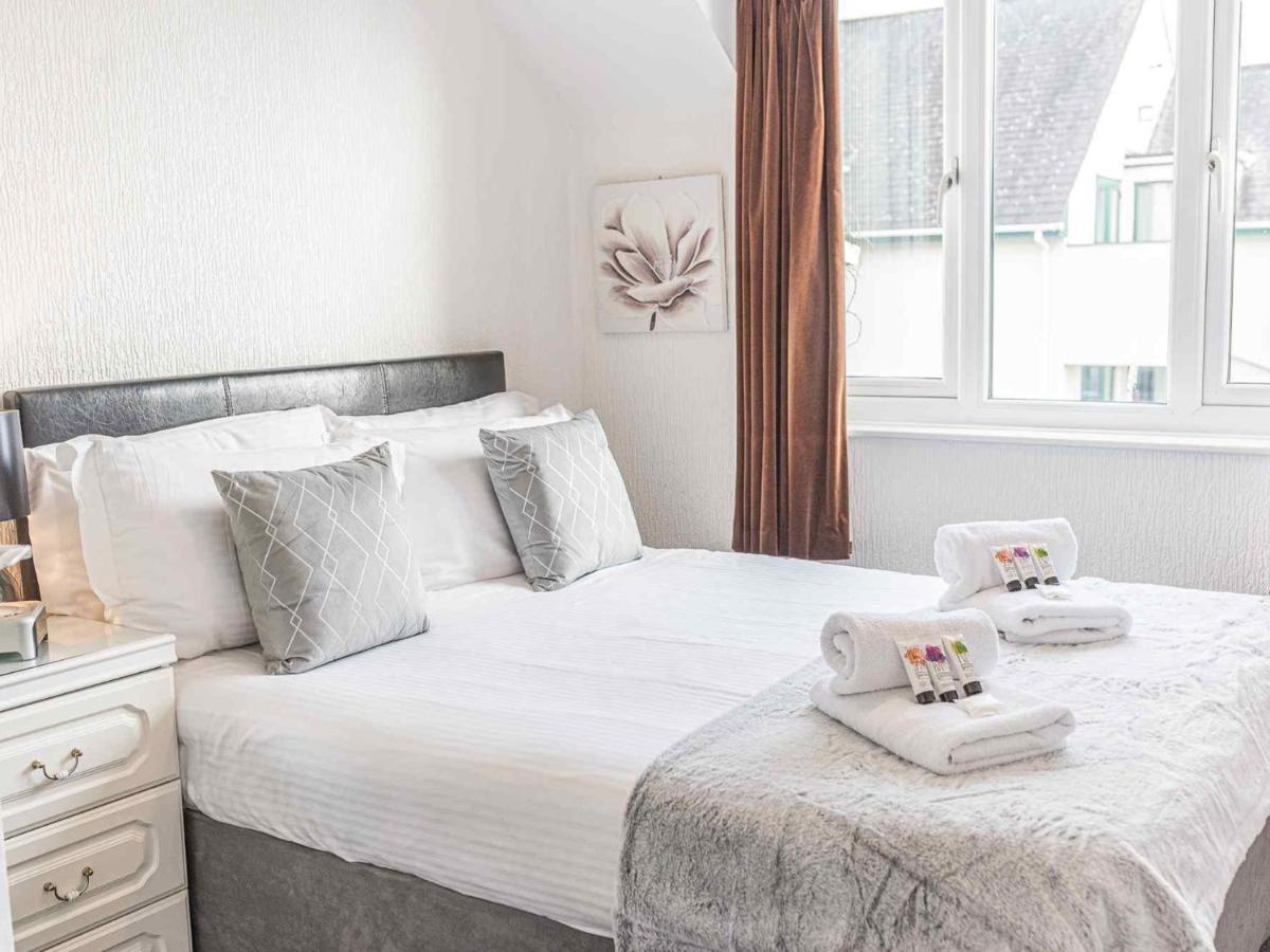 Pass The Keys Comfortable 3 Bed In Central Bowness With Parking Windermere Extérieur photo