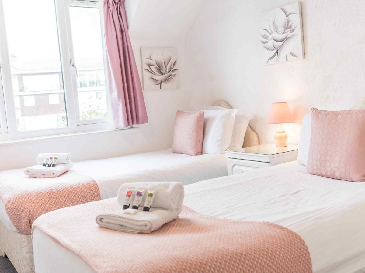 Pass The Keys Comfortable 3 Bed In Central Bowness With Parking Windermere Extérieur photo
