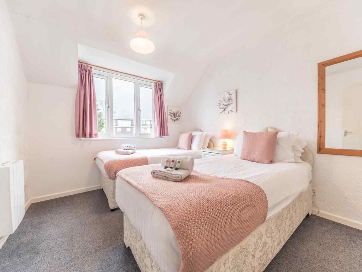 Pass The Keys Comfortable 3 Bed In Central Bowness With Parking Windermere Extérieur photo
